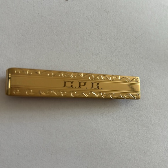 Gorgeous Anson tie bar and cufflinks set initials CPG - Picture 5 of 7